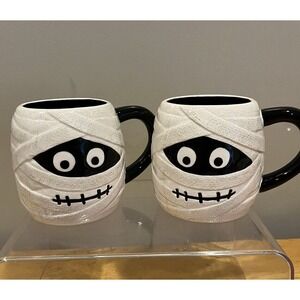 PIER 1 HALLOWEEN BANDAGED MUMMY COFFEE MUG Hand Painted Black White Spooky (2)‎